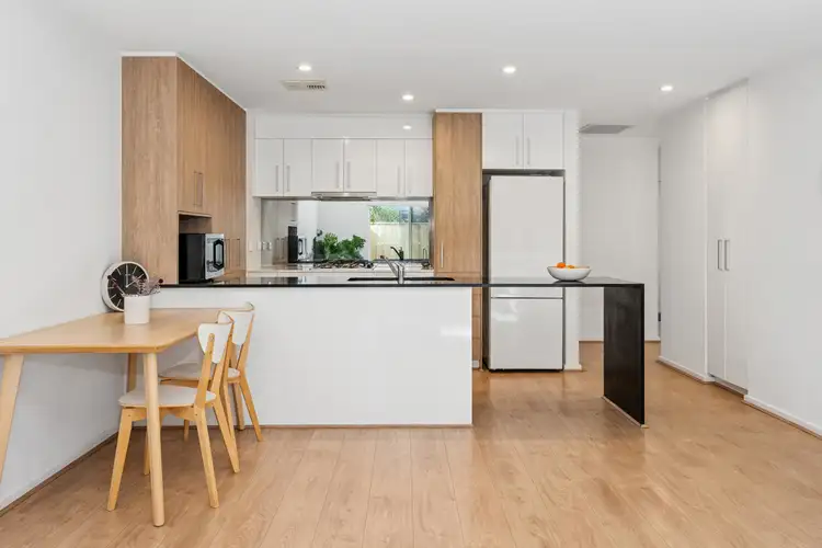 2/761 Port Road, Woodville SA 5011