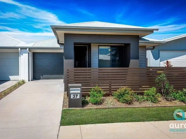 37 Samuel Walker Street, Baringa QLD 4551