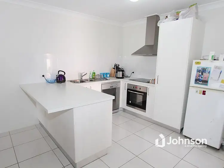 Fourth view of Homely semi-detached listing, 1/7 Kestrel Street, Lowood QLD 4311