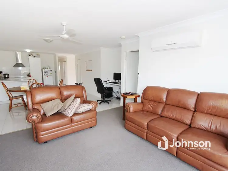 Sixth view of Homely semi-detached listing, 1/7 Kestrel Street, Lowood QLD 4311