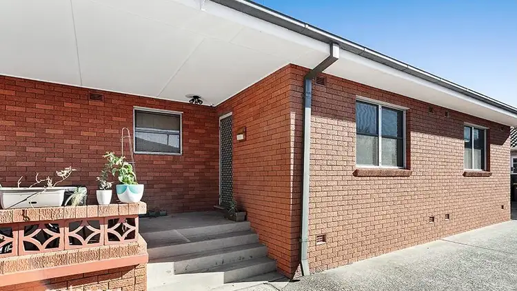 4/2a Moore Street, Gwynneville NSW 2500