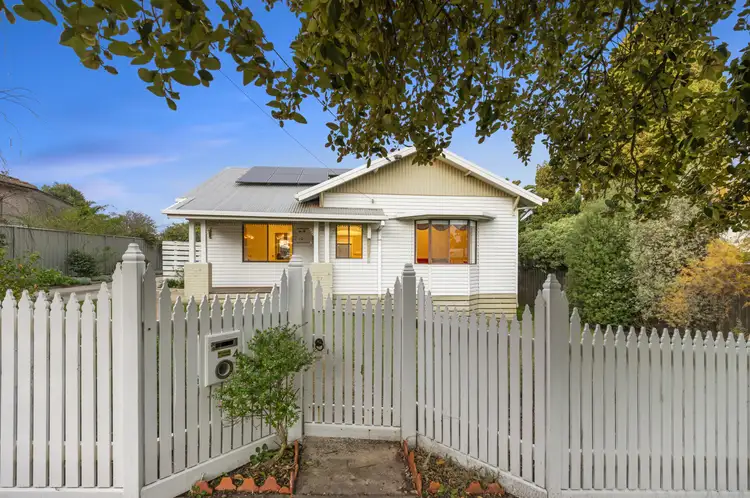 4 Mills Street, Maffra VIC 3860