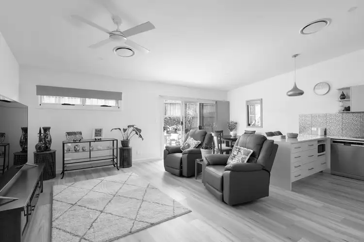11/20 Gympie Road, Tin Can Bay QLD 4580