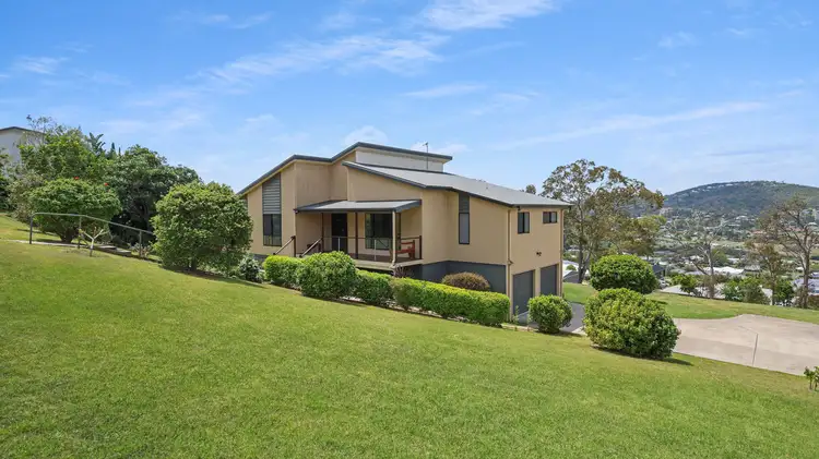 21 Manikato Drive, Hodgson Vale QLD 4352