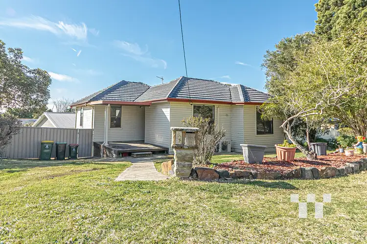 14 Rabaul Street, Shortland NSW 2307