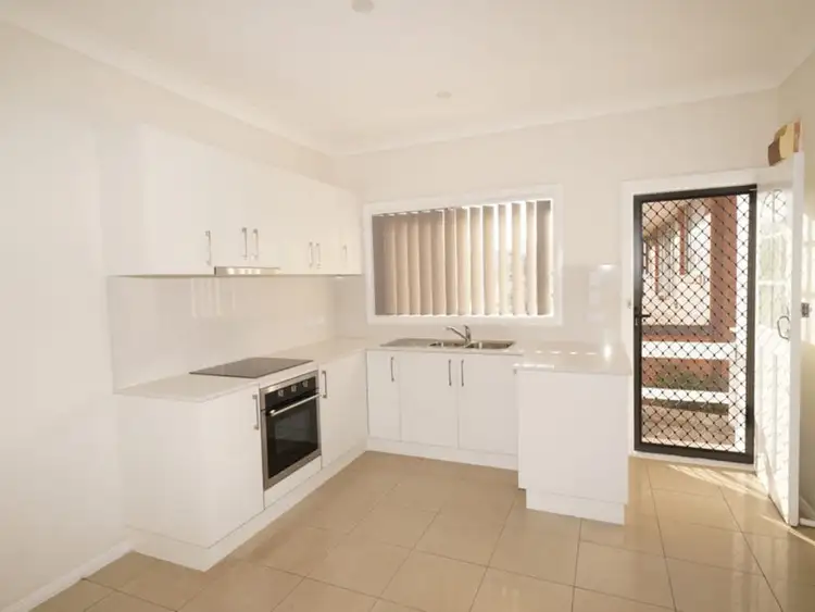 1/30 Bay Road, The Entrance NSW 2261