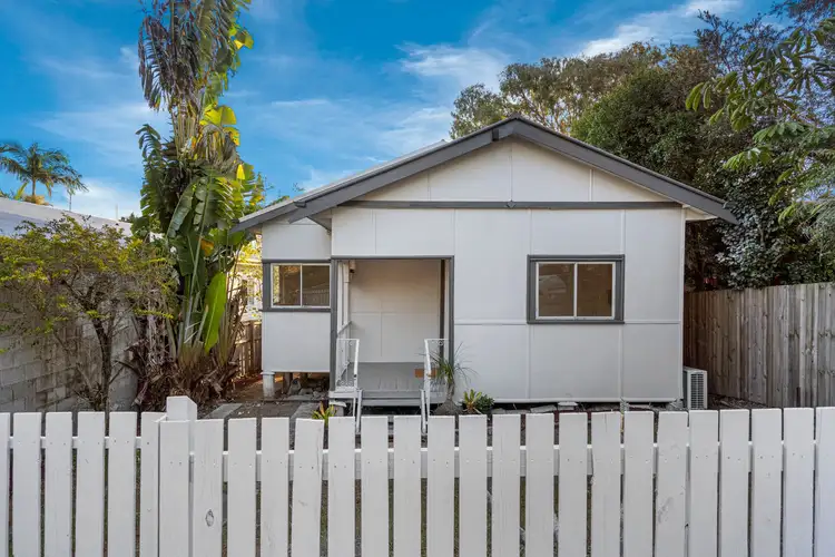 163 Scarborough Road, Redcliffe QLD 4020