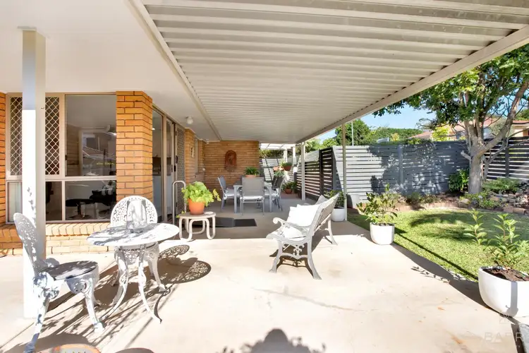 1/10 Golden Crest Place, Bellbowrie QLD 4070