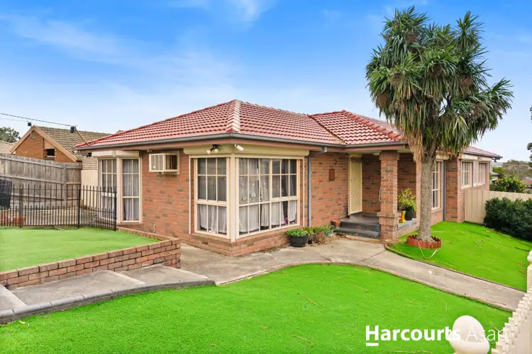 1 Springfield Crescent, Hampton Park VIC 3976