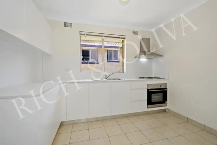 17 Tintern Road