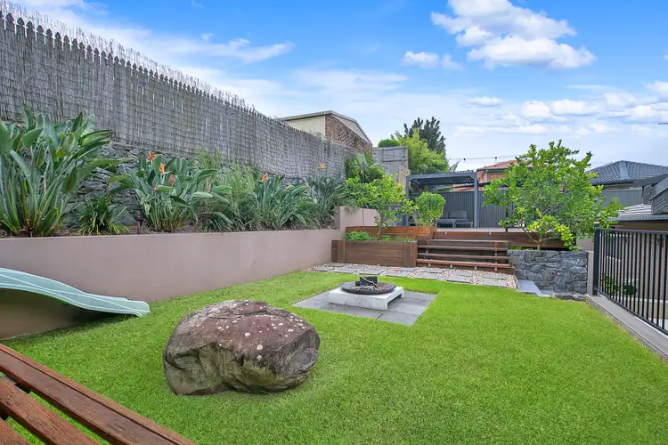 11 Andree Place,, Wishart QLD 4122