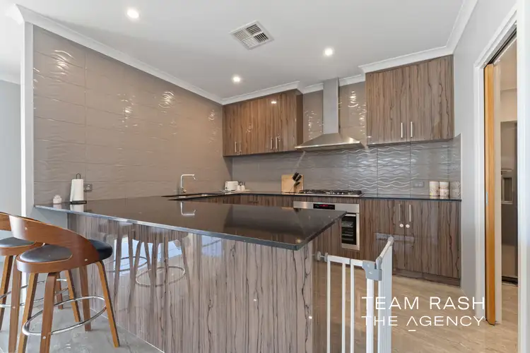 Fifth view of Homely house listing, 48 Sapphire Chase, Wellard WA 6170