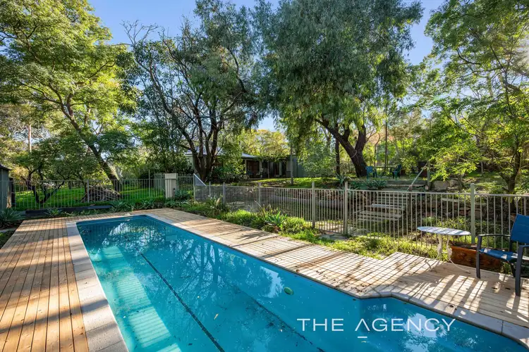 9 Kelvin Road, Wattle Grove WA 6107