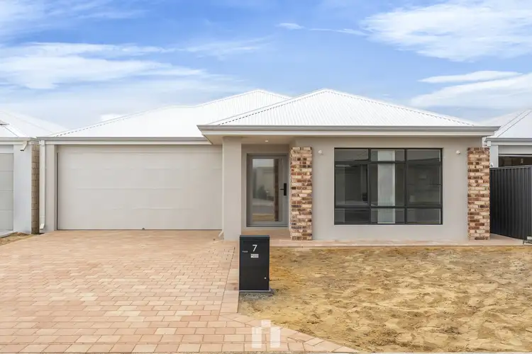 Second view of Homely house listing, 7 Meander Way, Treeby WA 6164