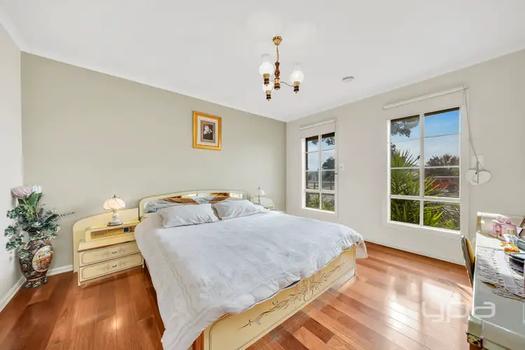 Fifth view of Homely house listing, 33 Daffodil Way, Point Cook VIC 3030