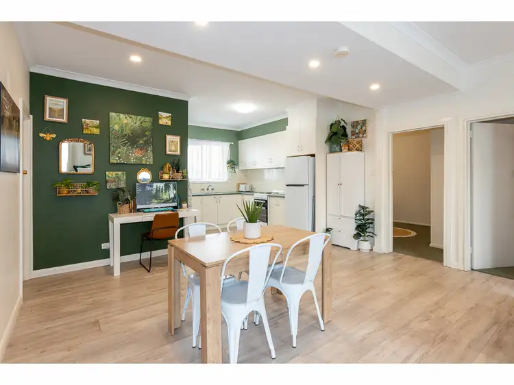 Fifth view of Homely unit listing, 2/353 Tarakan Avenue, North Albury NSW 2640