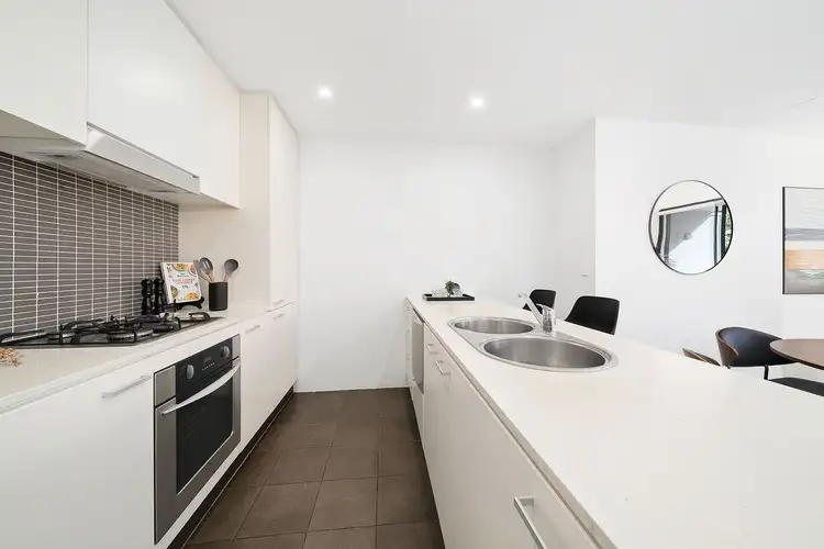 Third view of Homely apartment listing, 5/4 Hutchinson Walk, Zetland NSW 2017