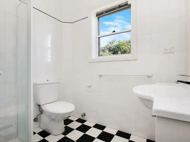 Fifth view of Homely unit listing, 4/81 Atchison Street, Crows Nest NSW 2065