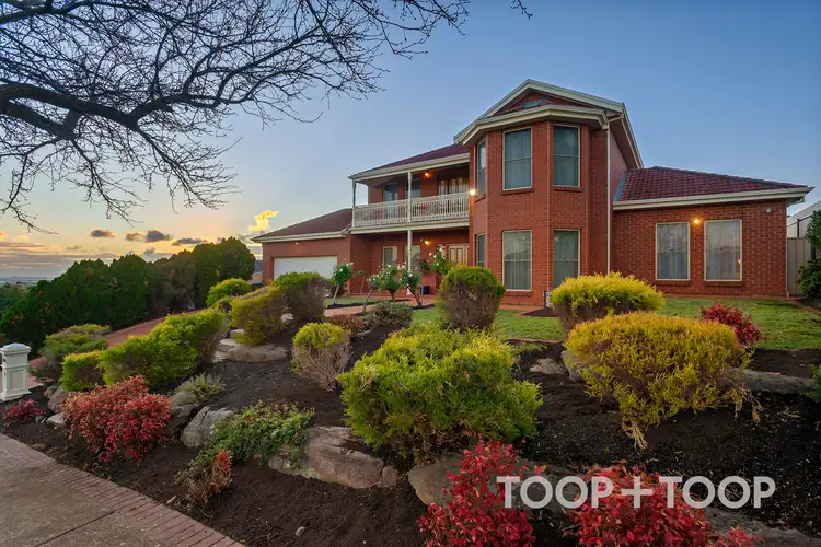 60 Kara Crescent, Gulfview Heights SA 5096