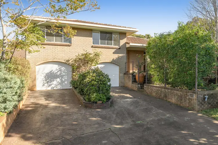 7 Hazzard Street, Centenary Heights QLD 4350