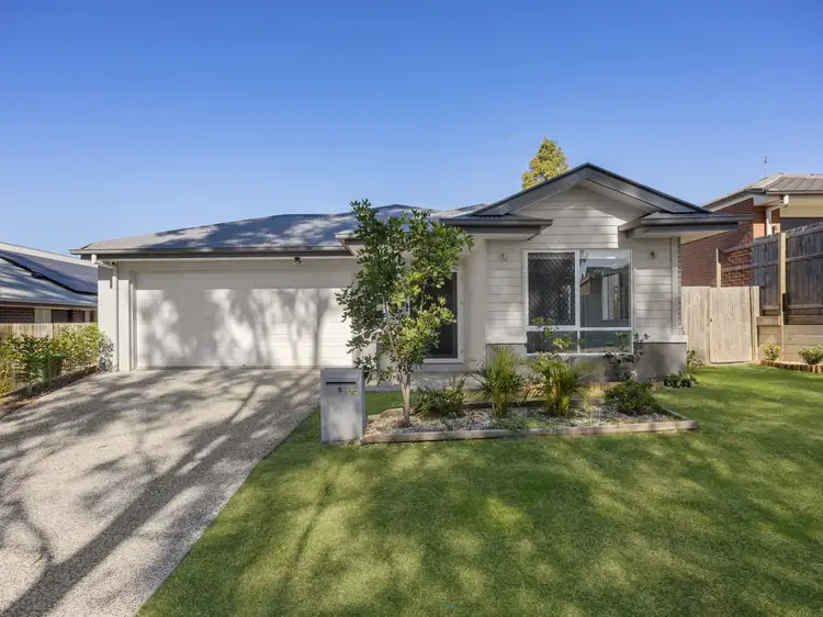 Main view of Homely house listing, 5 Woodward Place, Deebing Heights QLD 4306