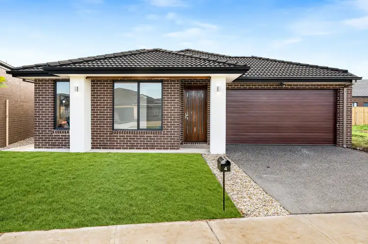 4 blossom Street, Officer VIC 3809