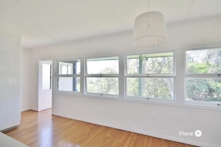 109 Creek Road, Mount Gravatt East QLD 4122