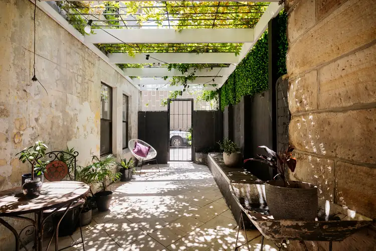 Third view of Homely apartment listing, 2/201 Darlinghurst Road, Darlinghurst NSW 2010