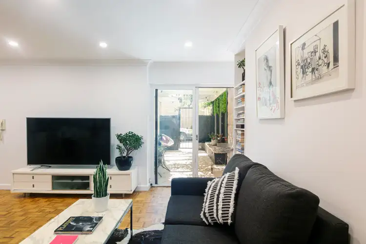 Fourth view of Homely apartment listing, 2/201 Darlinghurst Road, Darlinghurst NSW 2010