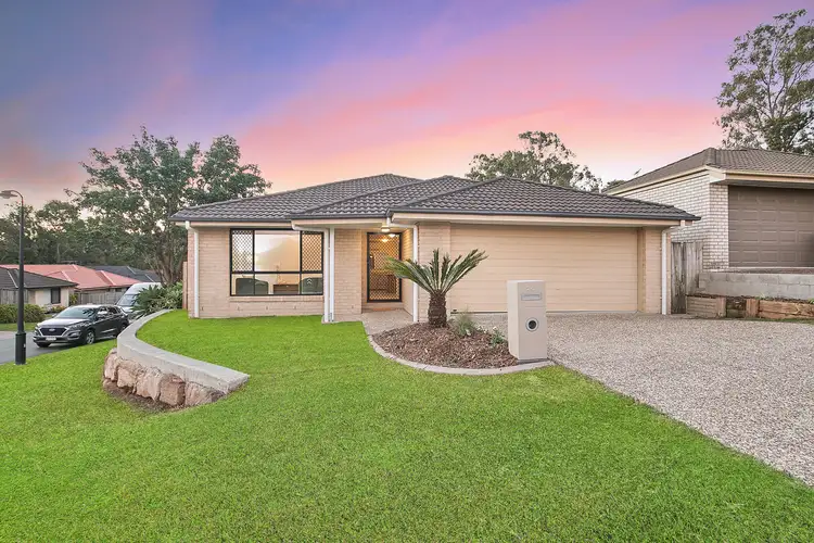 24 Rodgers Lane, Kallangur QLD 4503