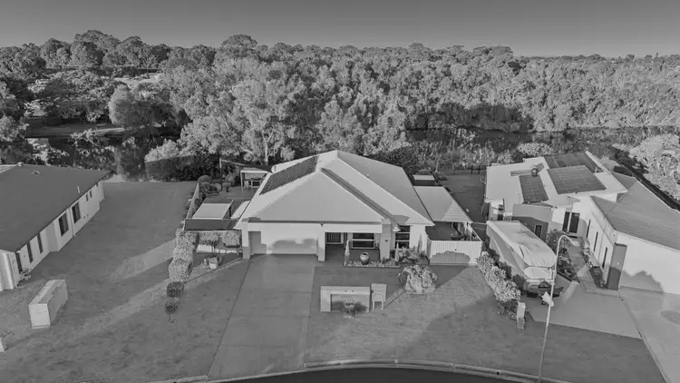 24 Harrison Circuit, Urangan QLD 4655