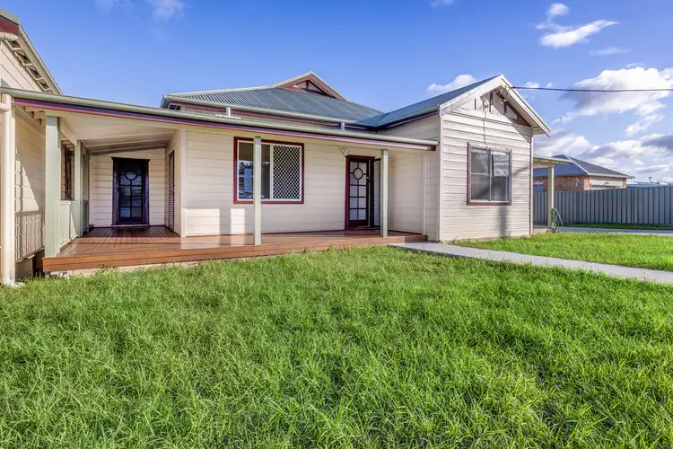90 High Street, Wauchope NSW 2446