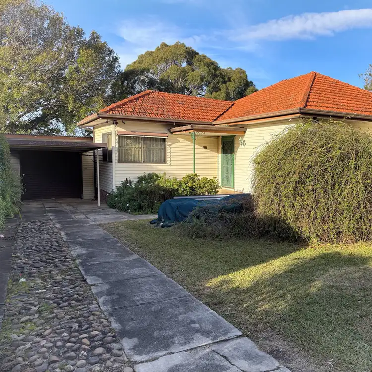 20 Mount Avenue, Roselands NSW 2196