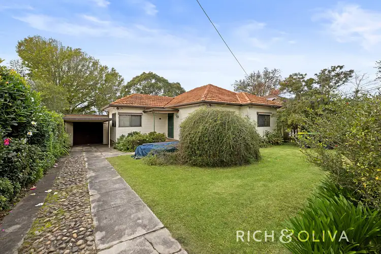 20 Mount Avenue, Roselands NSW 2196