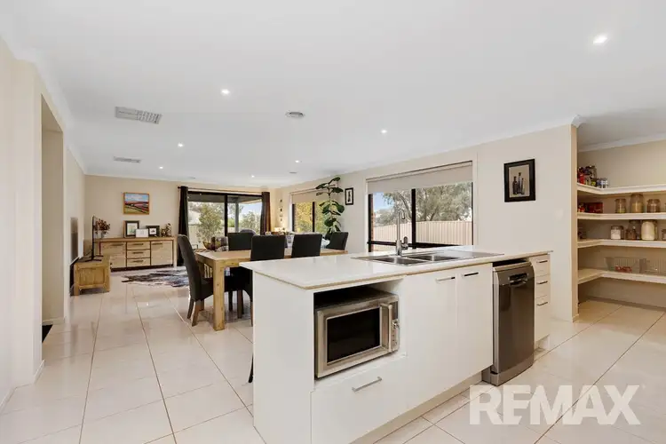 Fifth view of Homely house listing, 2 Whitten Avenue, Boorooma NSW 2650