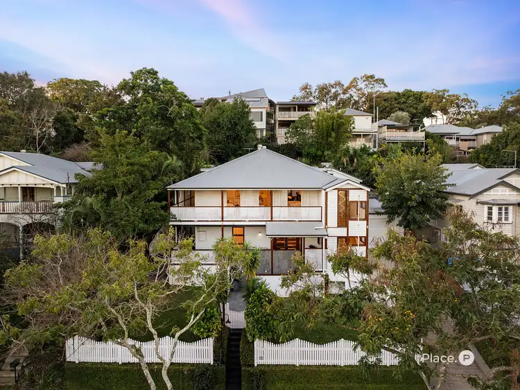 92 Kingsbury Street, Norman Park QLD 4170