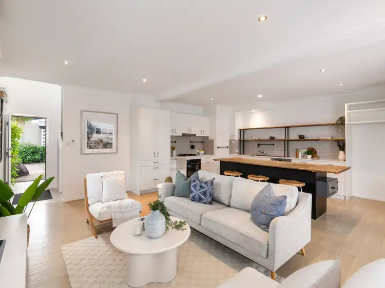 Third view of Homely townhouse listing, 13/16 Park Street, Hawthorne QLD 4171