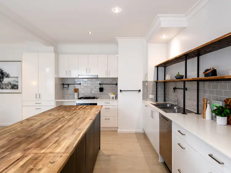 Sixth view of Homely townhouse listing, 13/16 Park Street, Hawthorne QLD 4171