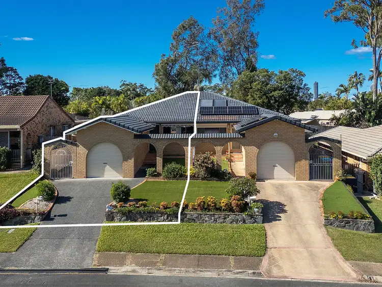 2/5 Corunna Crescent, Ashmore QLD 4214