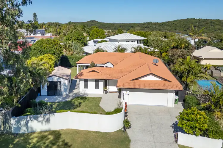 40 Comet Drive, Sunrise Beach QLD 4567