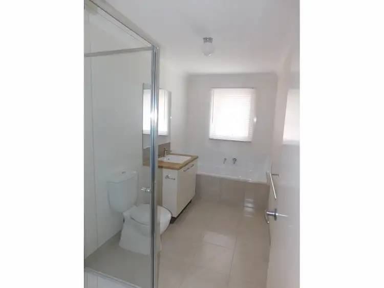 Fourth view of Homely unit listing, 132A Desailly Street, Sale VIC 3850