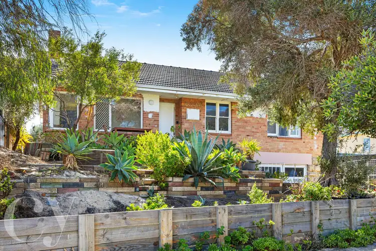 8 Falmouth Avenue, City Beach WA 6015