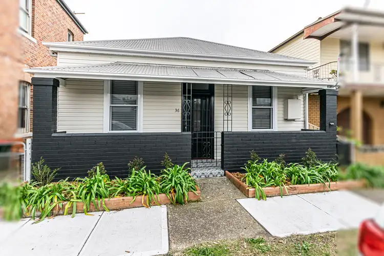 36 James Street, Hamilton NSW 2303