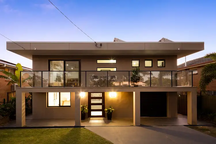 63 Scarborough Road, Redcliffe QLD 4020