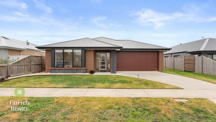 Main view of Homely house listing, 15 Oakfield Place, Trafalgar VIC 3824