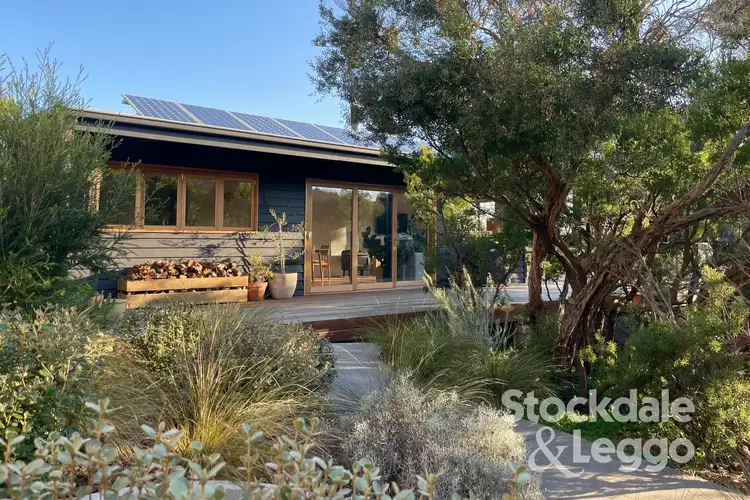 14 Alex Drive, St Andrews Beach VIC 3941