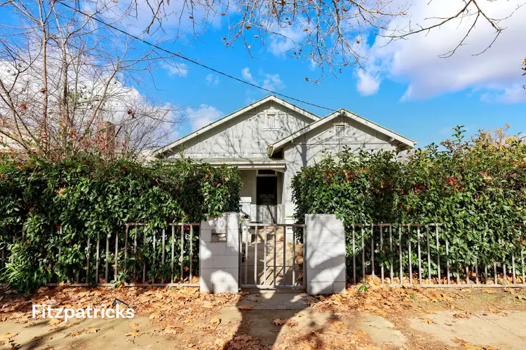 20 Crampton Street, Wagga Wagga NSW 2650