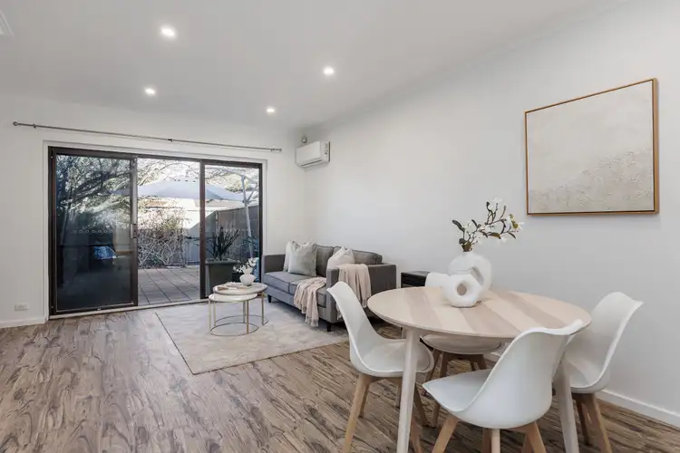 2/131 Brebner Drive, West Lakes SA 5021