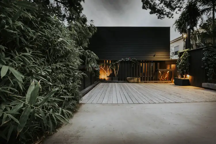 15 Eugarie Street, Noosa Heads QLD 4567