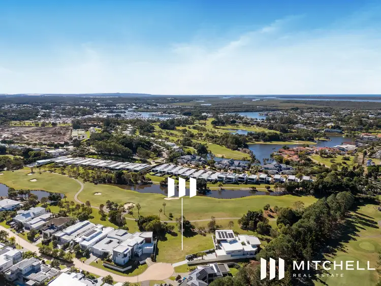 2268 Banksia Lakes Drive, Sanctuary Cove QLD 4212